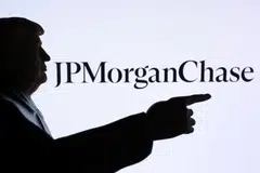 President Donald Trump filed a US$5 billion lawsuit on Thursday accusing JPMorgan Chase and its CEO Jamie Dimon of closing several of his and his companies’ accounts on political grounds. 