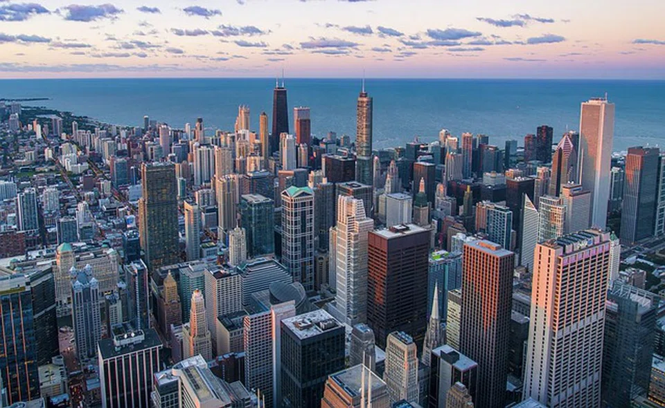 Chicago will have US$850 million in general obligation bonds available to replace with new debt.