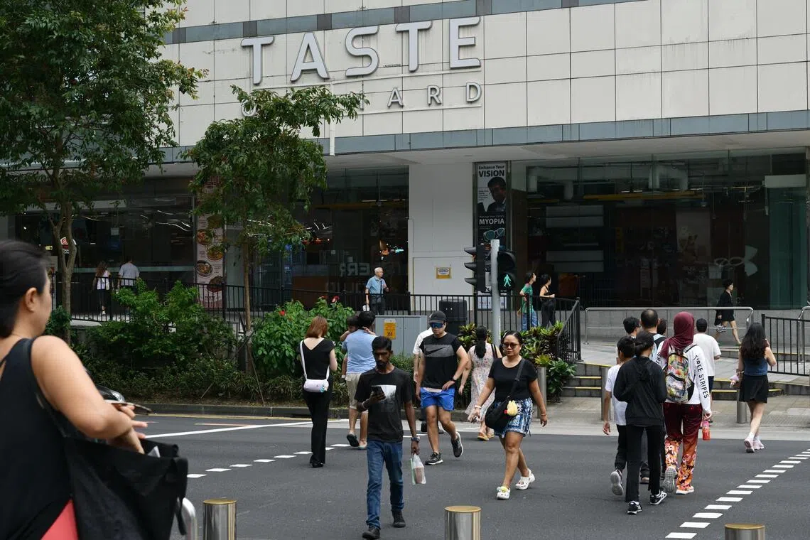 When BT visited Taste Orchard on Thursday (Jan 22), the mall’s entrances were sealed off and marked with “no entry” signs. 
