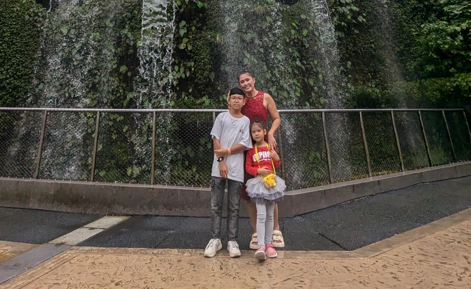 Rathanaa, 46, says that OCBC's Families100 programme allowed her children to attend extracurricular activities, which provided her more time to focus on building her family’s financial stability.