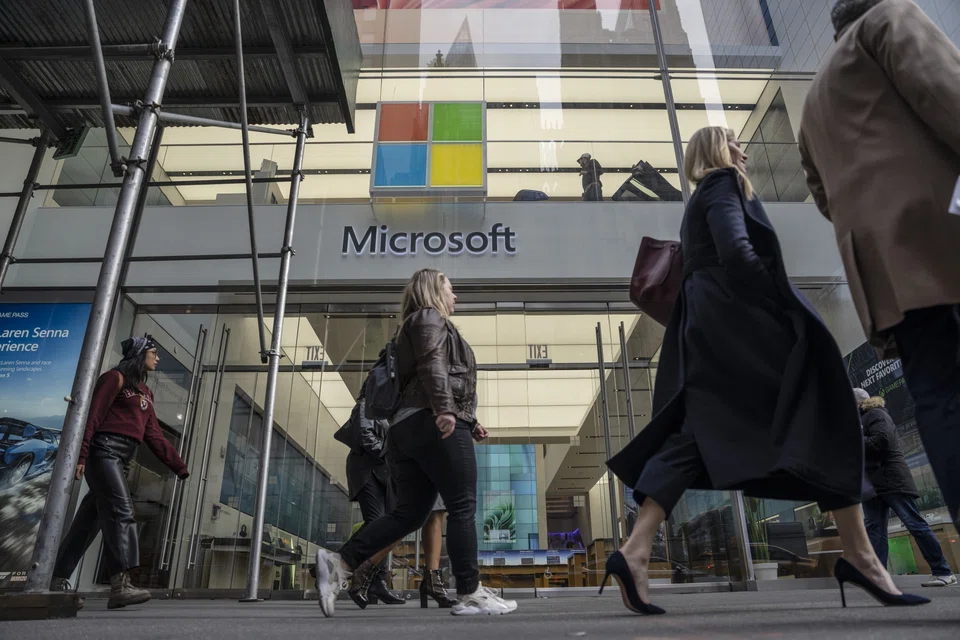 The FTC inquiry renews scrutiny of Microsoft for its business practices more than 25 years after the government sued the company.
