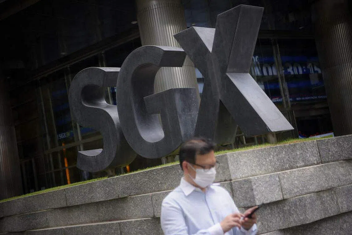 Singapore stocks open slightly lower on Thursday; STI down 0.1%