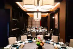 Chamoon Hotpot's fine-dining surroundings.