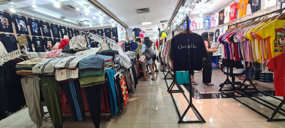 Indonesia's October headline inflation rate was 1.71 per cent, easing from 1.84 per cent in September and close to the median forecast of 1.68 per cent by analysts in a Reuters poll.