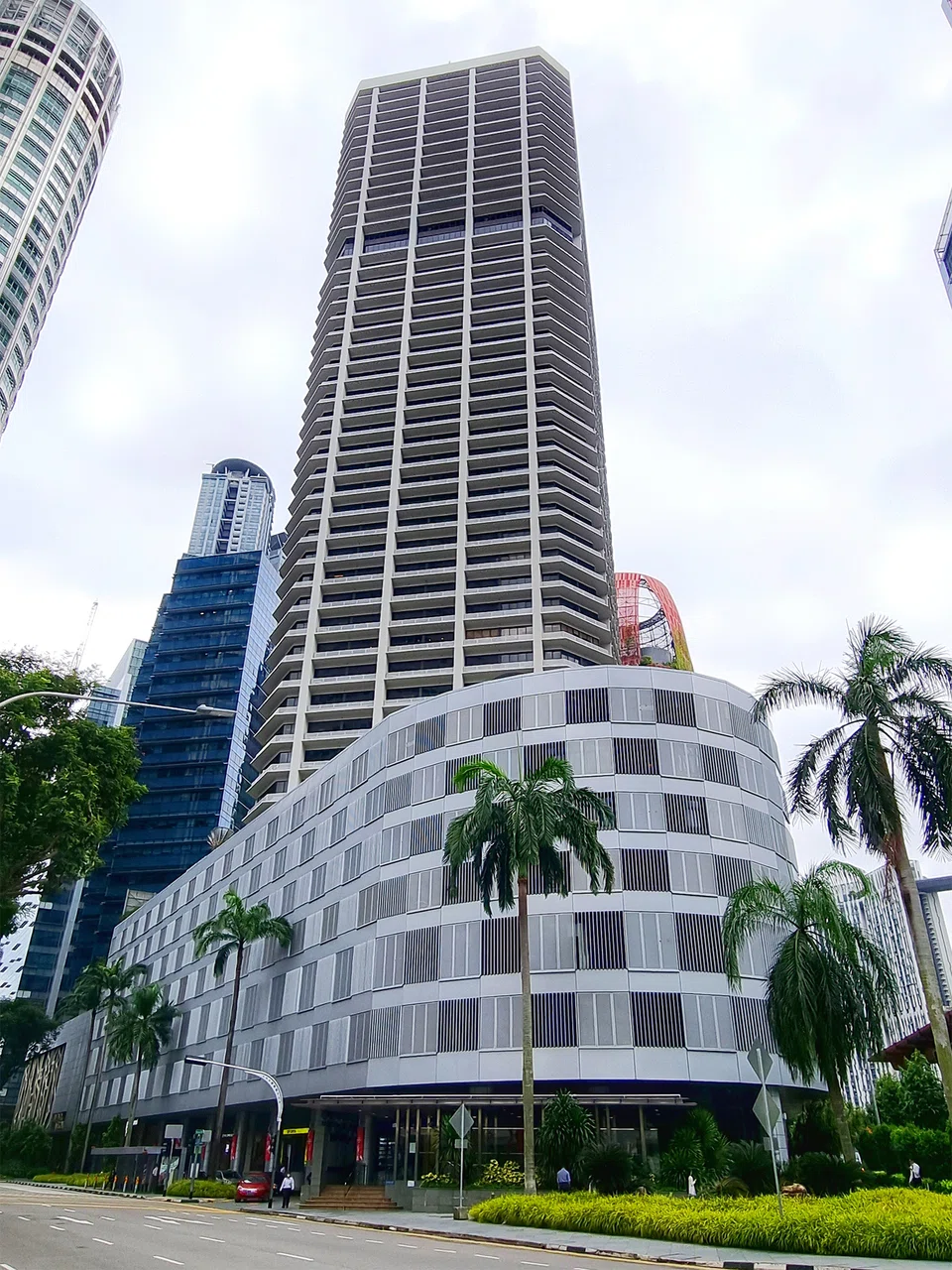The portfolio for sale comprises 5 shop units and 10 office units in International Plaza (above). Interested parties may acquire either the entire portfolio or the individual strata units. 