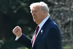 Polls show Americans are increasingly dissatisfied with the cost of living, along with rising concern over the impact of Trump’s global tariff war.