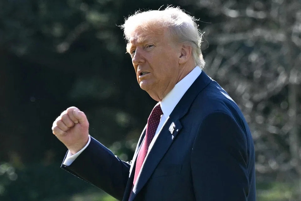 Polls show Americans are increasingly dissatisfied with the cost of living, along with rising concern over the impact of Trump’s global tariff war.