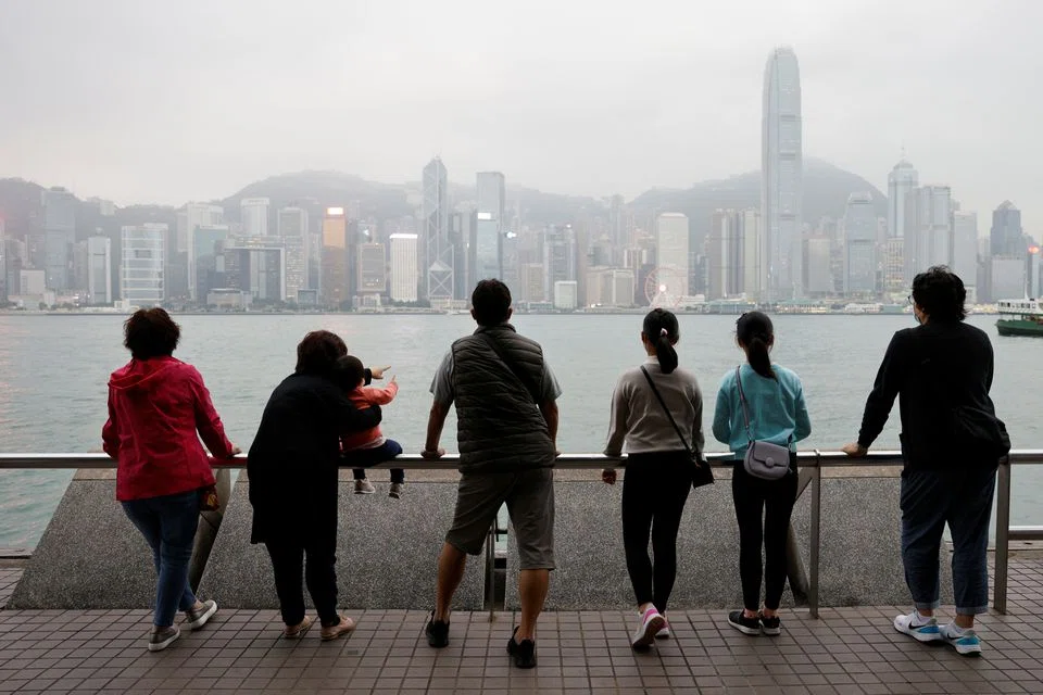The service would ease the quarantine logjam that has crimped returns to China and mitigate a major roadblock for Hong Kong’s economic recovery by making family or business visits easier. 