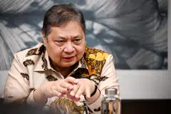 “We will follow the law: public debt cannot exceed 60 per cent (of GDP), (annual budget) deficit ceiling at 3 per cent (of GDP),” says Golkar chairman Airlangga Hartarto.
