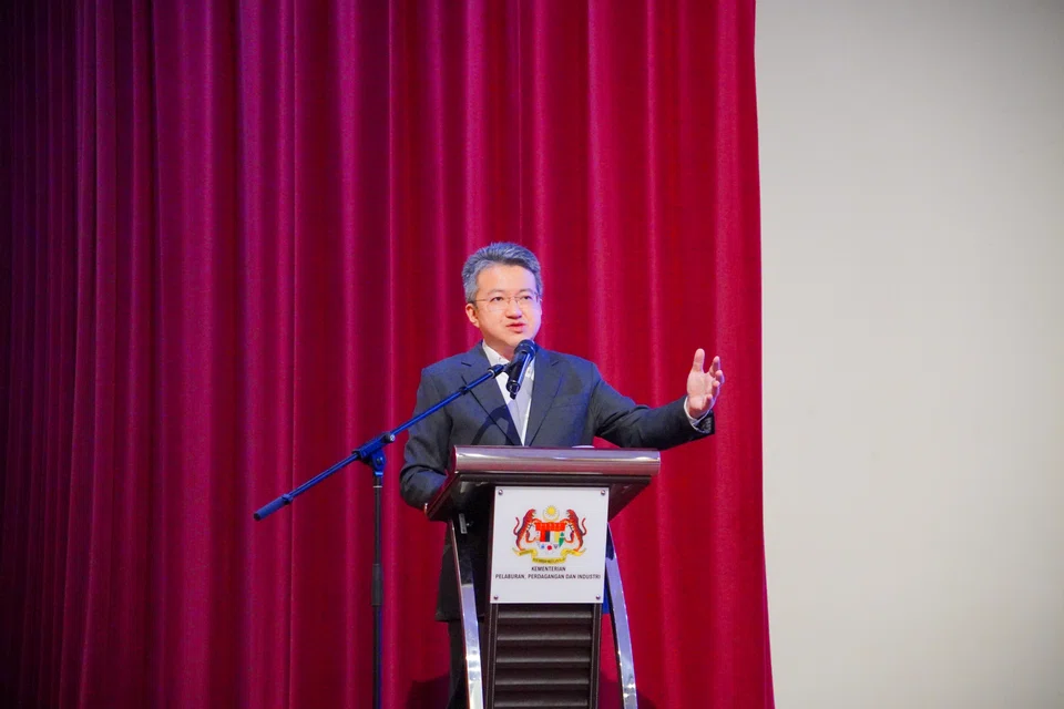 Malaysia Deputy Minister of Investment, Trade and Industry Liew Chin Tong says Asean must start thinking about growing regional giants and creating its own technologies; this way, intra-bloc cooperation, integration and trade will not be too difficult.