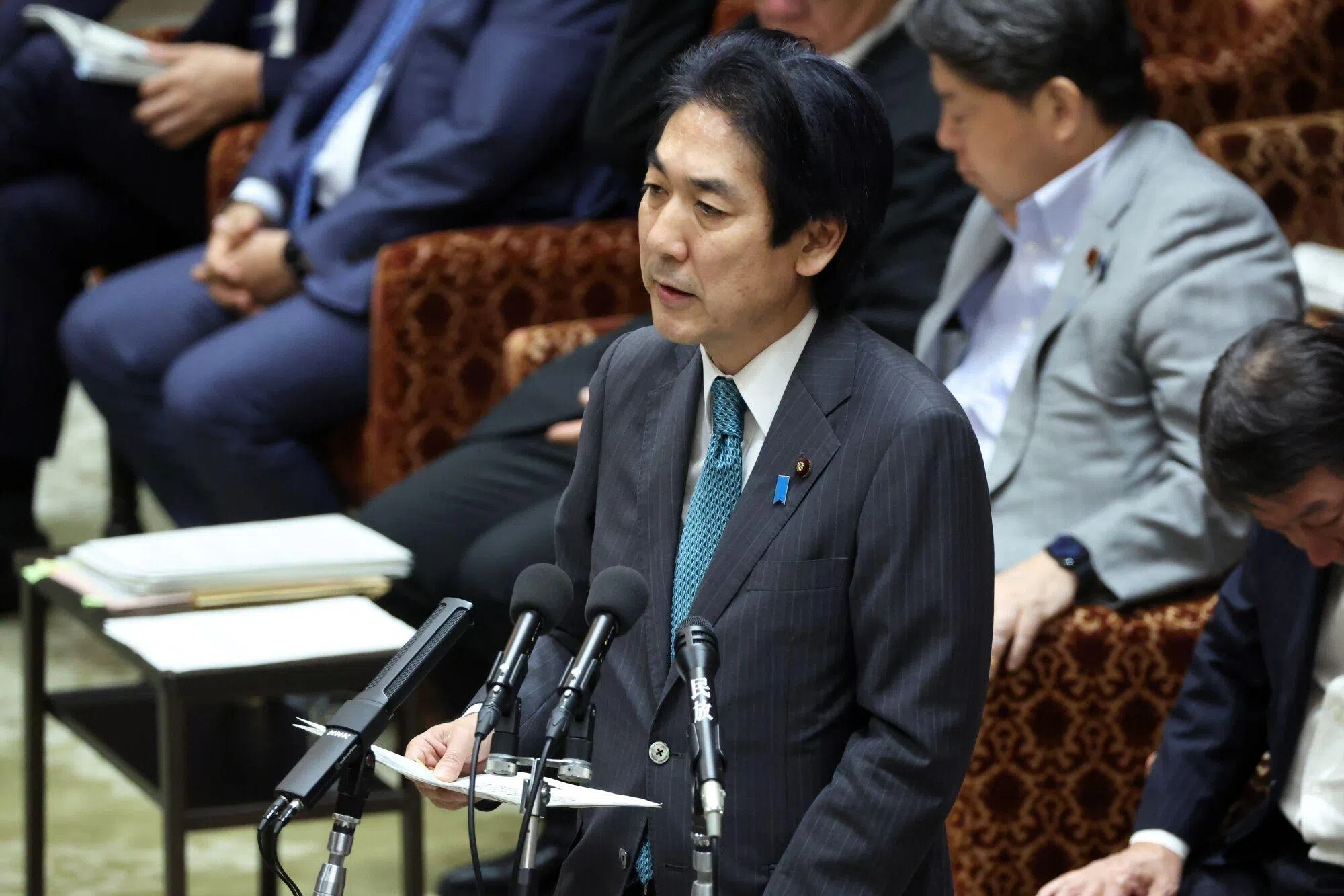 Japan’s economy minister offers sanguine view on inflation