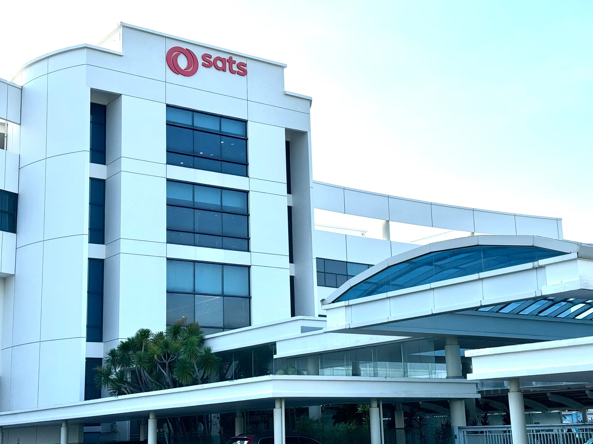 Stocks to watch: SIA, Sats, Sinarmas Land, Japfa, Aztech, Sabana Reit ...