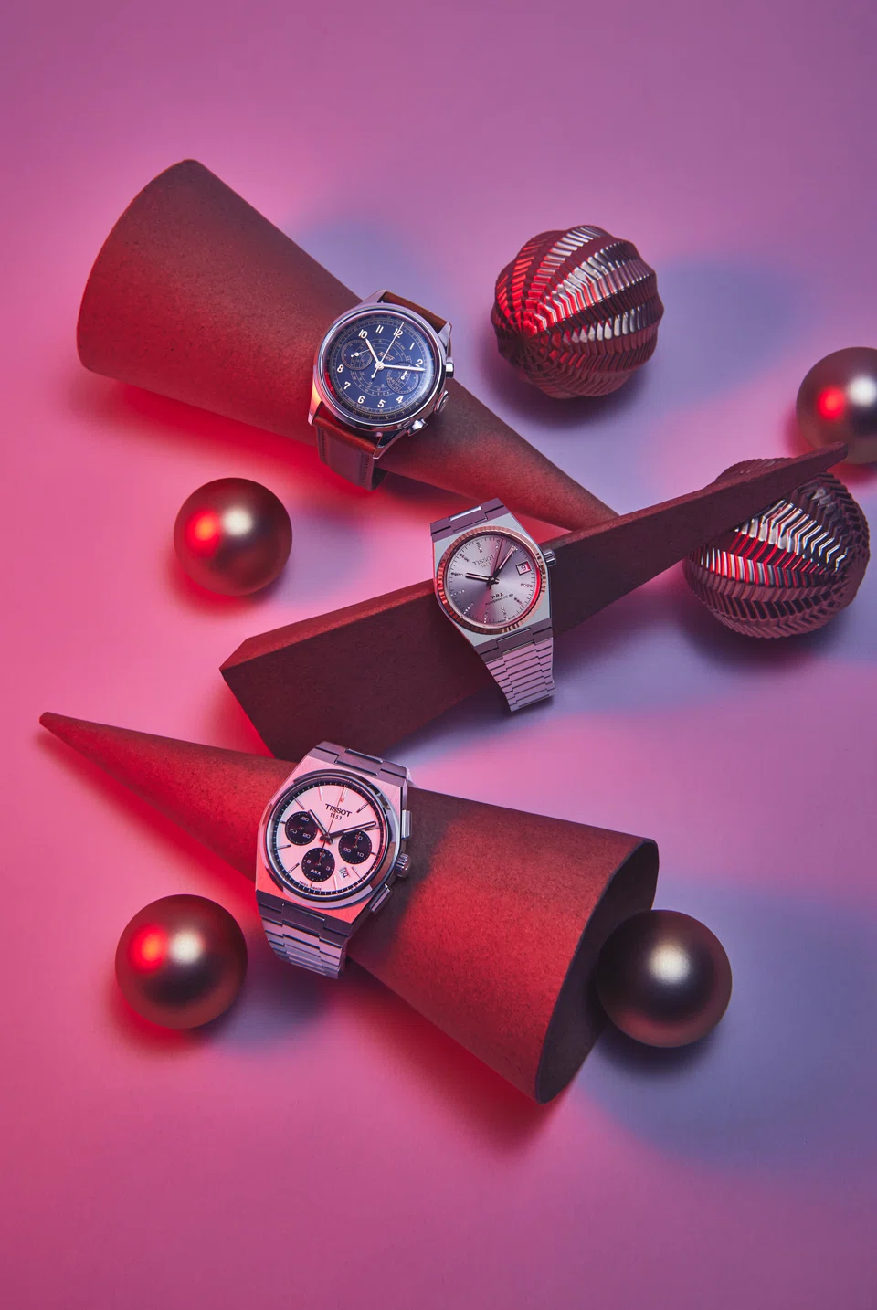 TOP TO BOTTOM:Telemeter 1939, PRX with diamonds, PRX
Chronograph Valjoux.