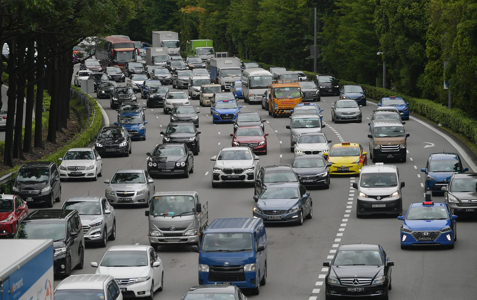 A COE benefits more Singaporeans if given to a private-hire car: Jeffrey Siow