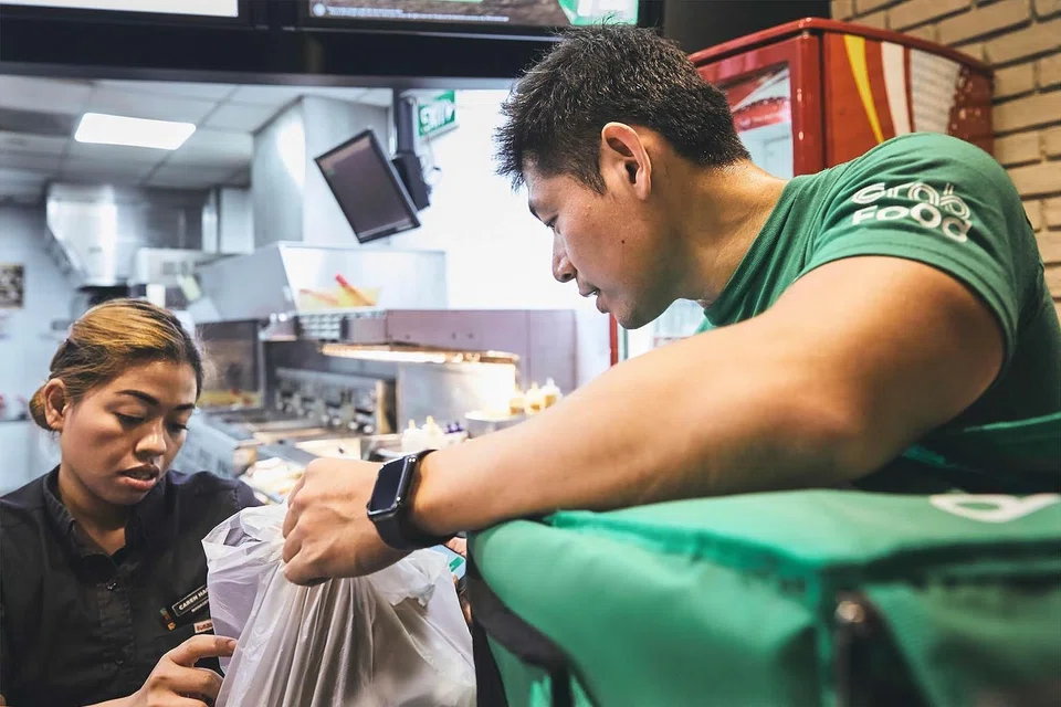 Grab CEO Anthony Tan goes on the ground to deliver food so that he can understand the struggles of food delivery riders and drivers registered with the super app. 