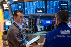 US stocks plunged on Jan 10 as a strong employment report reduced expectations of Fed rate cuts this year.