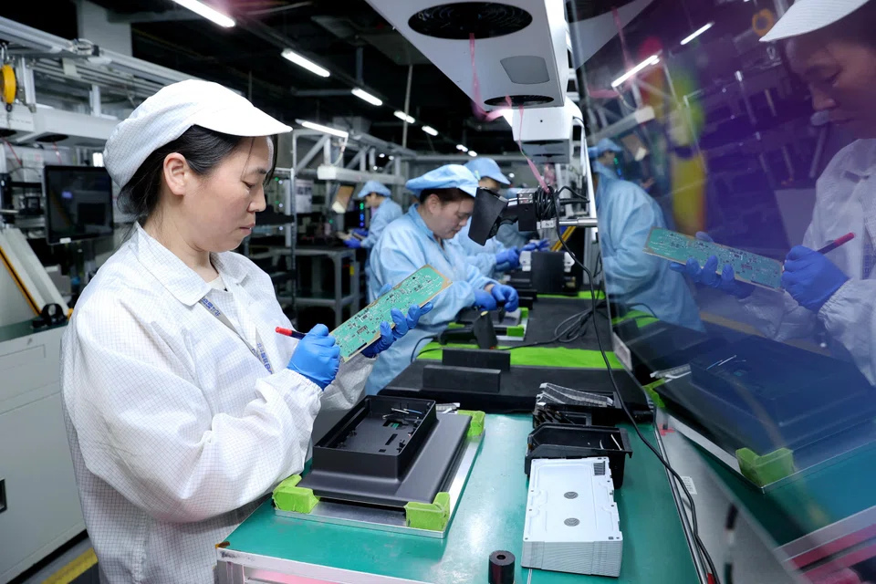 High-technology focused manufacturers’ profit rose 3.5 per cent in the quarter, reversing a 5.8 per cent decline in the first two months of the year.