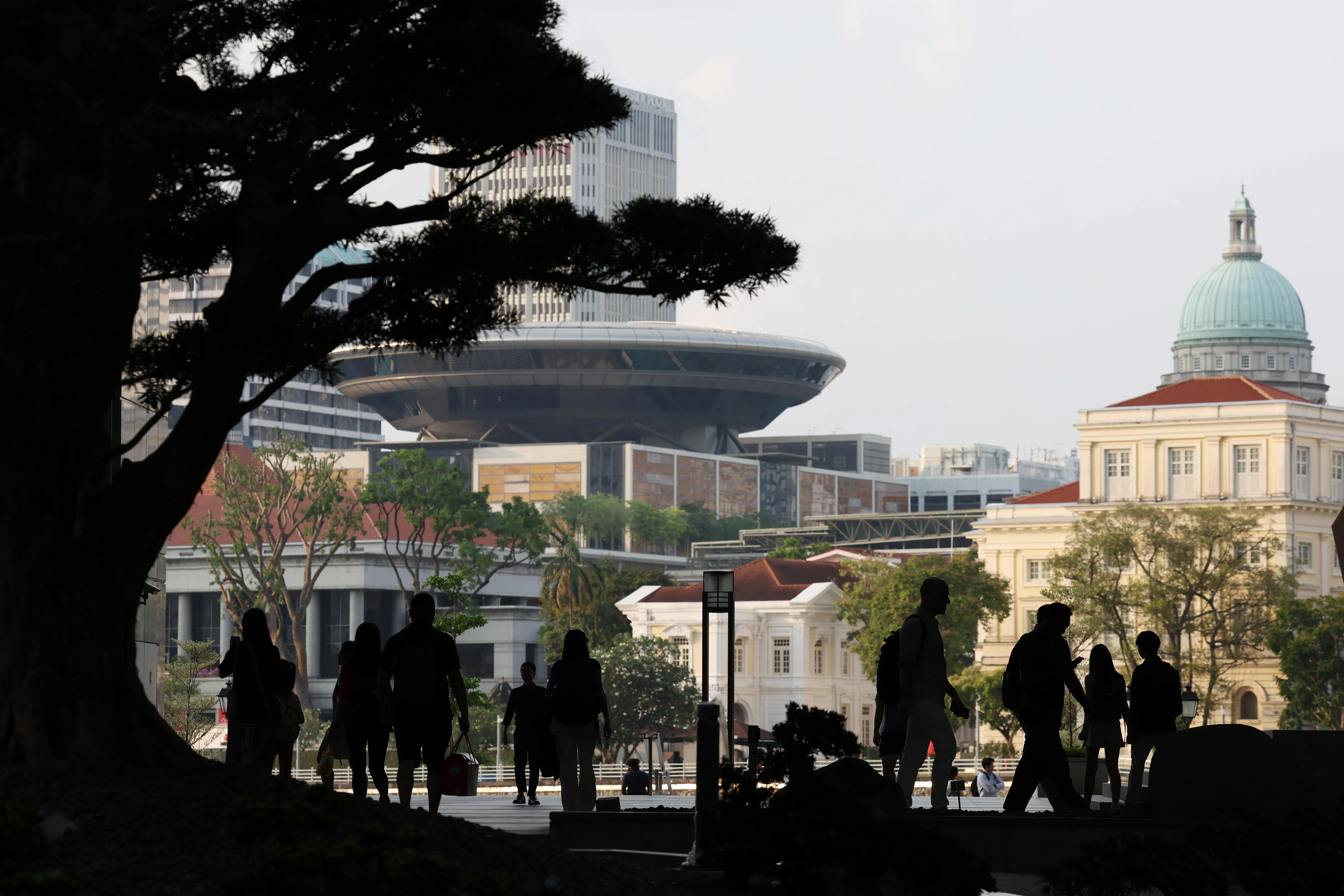 シンガポールは2025年にも実質賃金の伸びが見込まれるが、おそらく2024年よりも低いだろう。