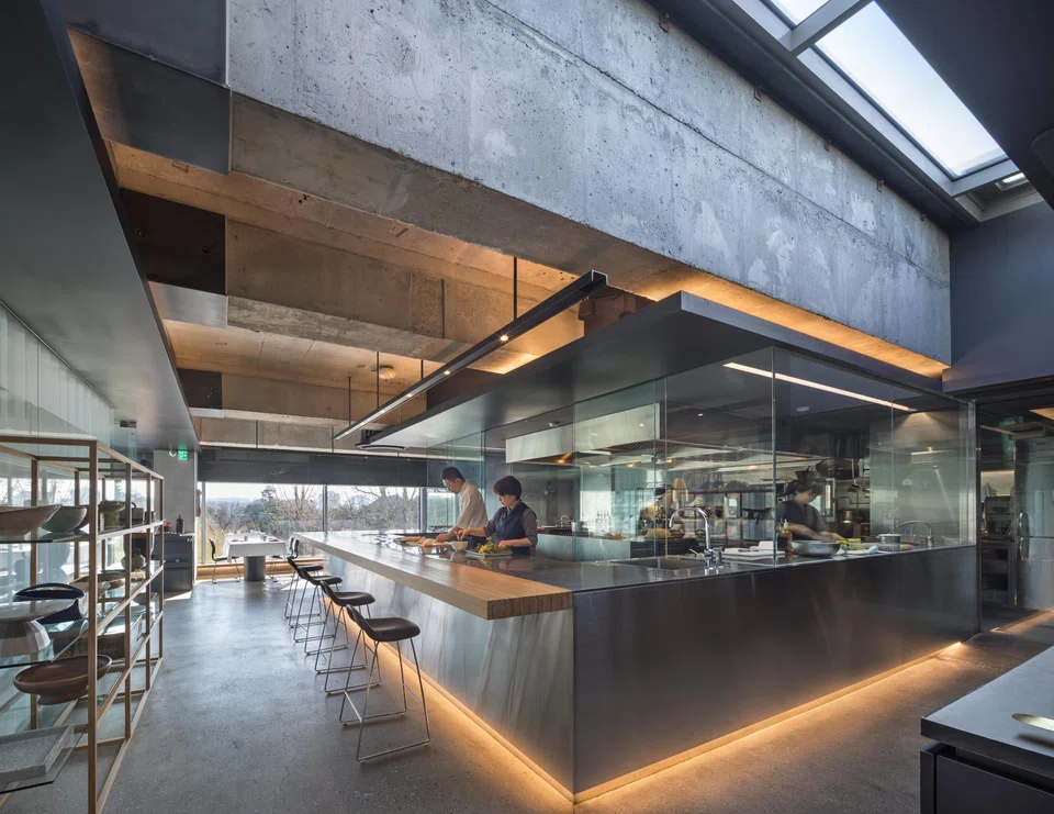 Onjium's dining room.