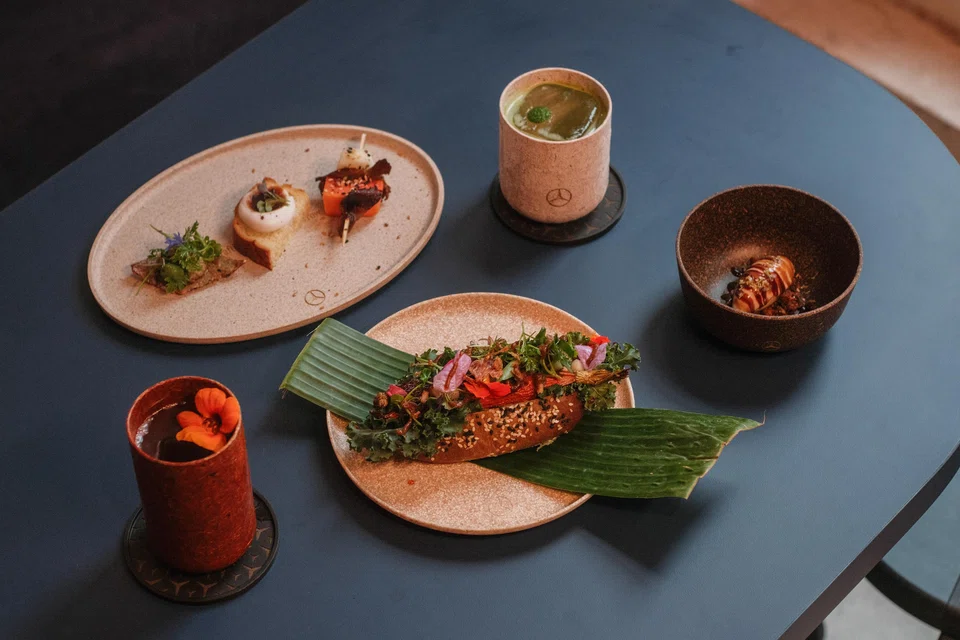 At Green-House 2024, buzzy plant-based restaurant Fura will serve a unique menu with dishes such as the Dogless Hotdog and New Age Goreng Pisang.