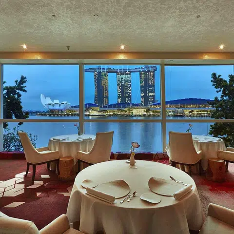 Singapore fine-dining spots seeing cancellations