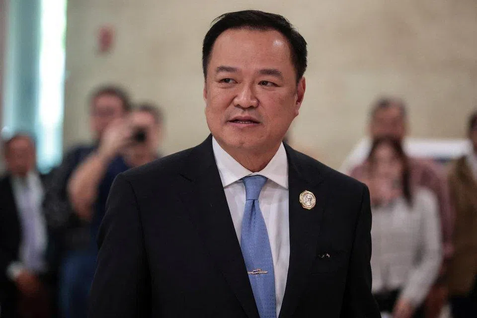 Thai Prime Minister Anutin Charnvirakul on Monday asked for support from banks to increase liquidity.