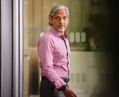 Former YuuZoo CEO James Matthew Somasundram stepped down from his position in November 2015.