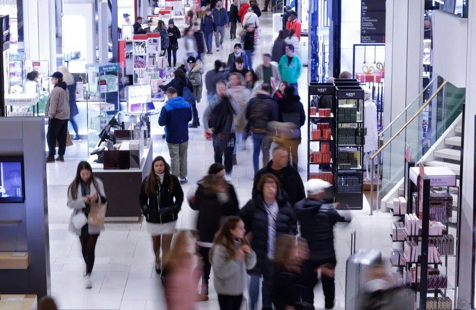 Excluding automobiles, petrol, building materials and food services, retail sales increased 0.4 per cent last month.