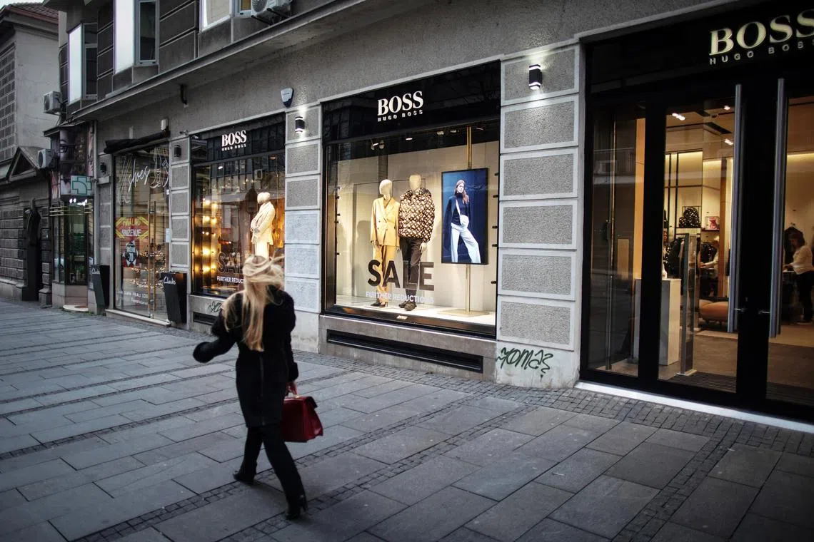 Hugo Boss says that while it has not seen any downside in keeping 1.4 million treasury shares acquired between 2004 and 2007, it is now considering redeeming them as Frasers requested.