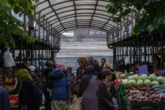 While the labour market is cooling, policymakers fear elevated price pressures are fuelling inflation expectations among consumers.