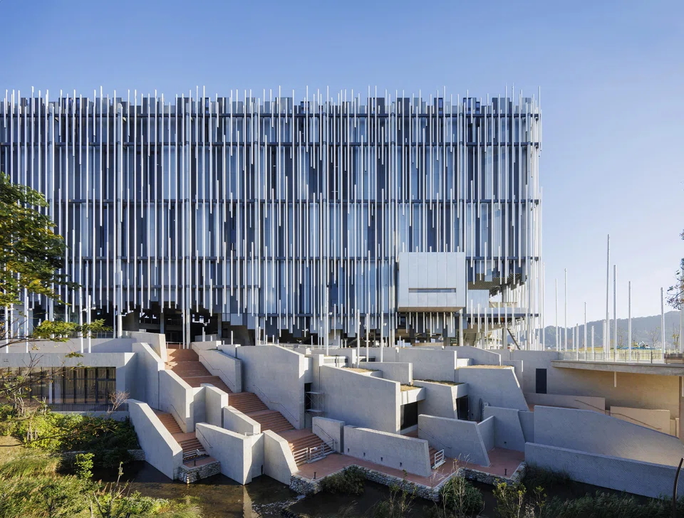 The materials for the New Taipei City Art Museum have symbolic and form-making value.