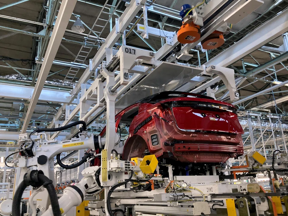 Nissan – a long-struggling company – plans to cut 9,000 jobs globally and manufacturing capacity by 20 per cent due to slumping sales in China and the US.