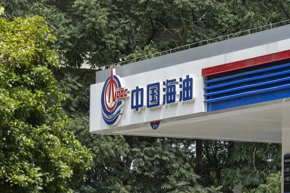 Cnooc said net income rose to 36.9 billion yuan (S$6.8 billion), from 33.9 billion yuan last year.