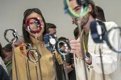 Apple plans to stop selling the prohibited watches on its website on Thursday and then pull them from its roughly 270 brick-and-mortar outlets by Dec 24.