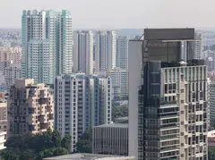 Including ECs, 1,510 units were sold in March with 1,315 units launched, versus the 832 units sold and 877 units launched in the same month in 2024. 