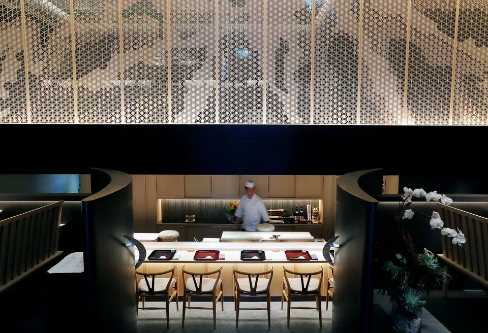 Aoki's major renovation in 2017 featured handmade wooden screens made by Japanese crafstmen.