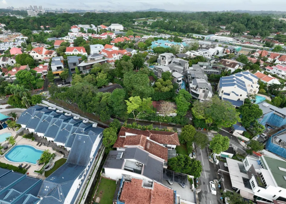 Located in District 11, the properties are near shopping malls in Novena and Orchard Road, healthcare facilities in Novena and Newton, as well as the Botanic Gardens.
