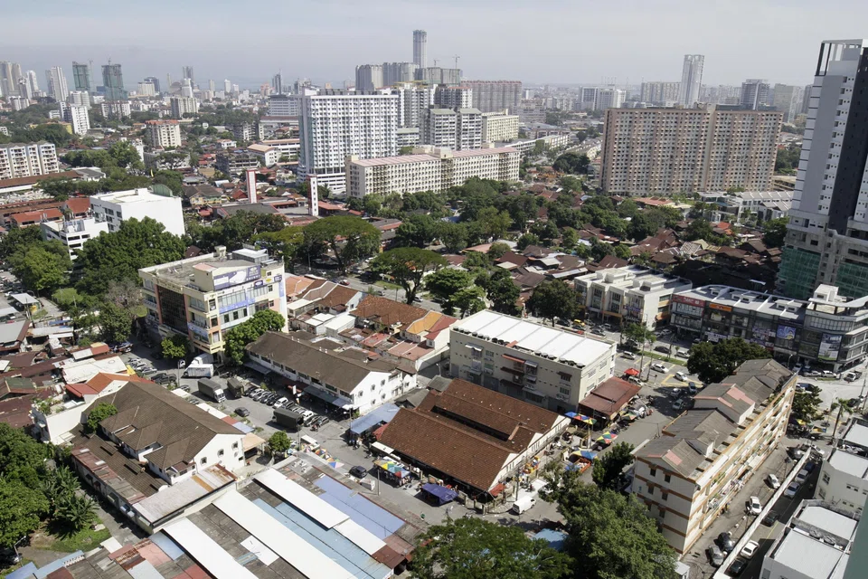 Gamuda said on Monday that risk factors for the Penang railway project include navigating a tight labour market and managing complex interfaces with other package contractors involved in the project.