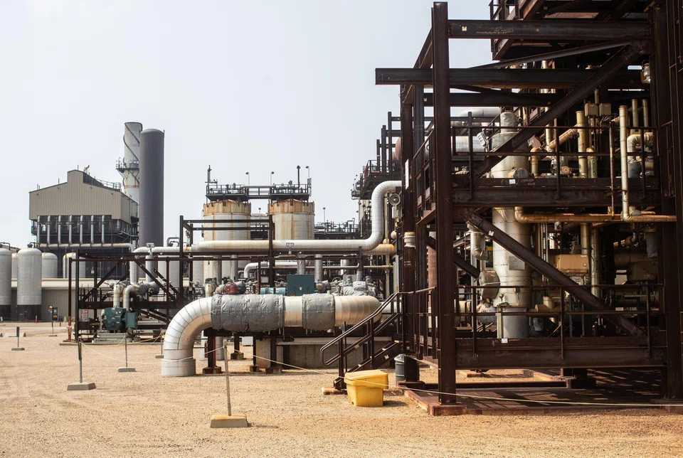 Perhaps “dirty” industries — with their massive diesel machines, low levels of diversity and disruptive use of resources such as water – are actually “doing good” by enabling a low-carbon future.