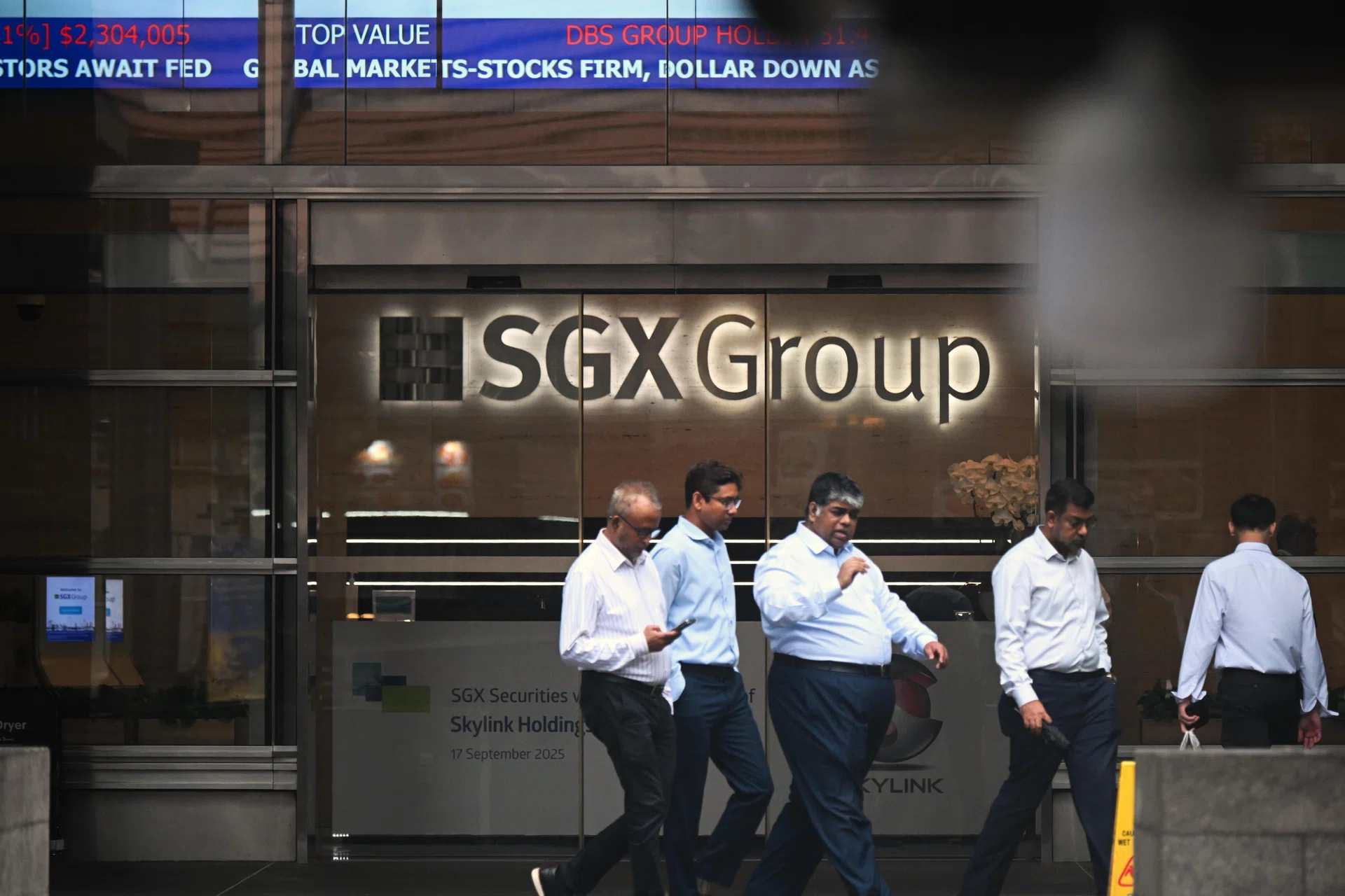 Only 18% of investors rate SGX listcos’ disclosures as ‘very transparent’ despite quarterly engagements: study