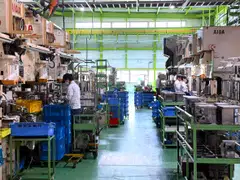 Manufacturers surveyed by the Ministry of Economy, Trade and Industry expect seasonally adjusted output to shrink 1.2 per cent in November and fall 2.0 per cent in December.