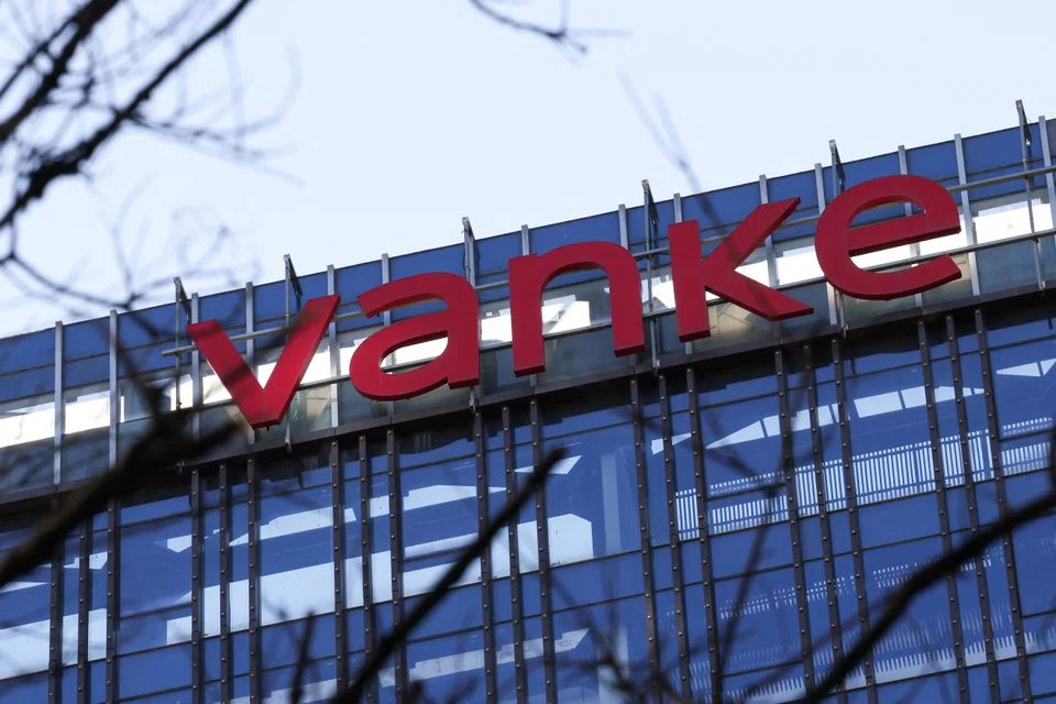 Vanke, the last major Chinese developer to stave off debt failure so far, is under mounting strain from nearly US$50 billion in interest-bearing liabilities.