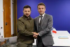 From left: Ukraine President Volodymyr Zelensky and French President Emmanuel Macron on the sides of the European Political Community summit at the Palacio de Congreso in Granada, southern Spain, on Oct 5, 2023. 
