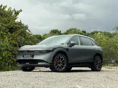 The Zeekr 7X Performance AWD has two motors that pack 646 horsepower.