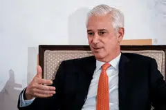 Wells Fargo CEO Charlie Scharf expressed confidence in private credit markets, which have been the subject of investor concerns. 