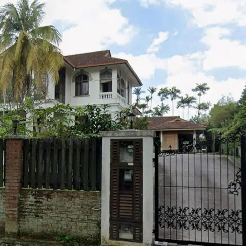 Lee Kong Chian grandsons buy Barker Rd, Sentosa properties