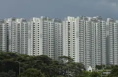 Help large families who upgrade from an HDB BTO home to a resale unit with a sizeable CPF housing grant. 