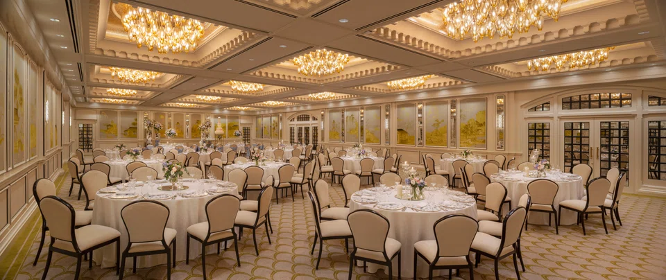 Raffles Singapore has a number of spaces for special occasions, including the Palm Ballroom.