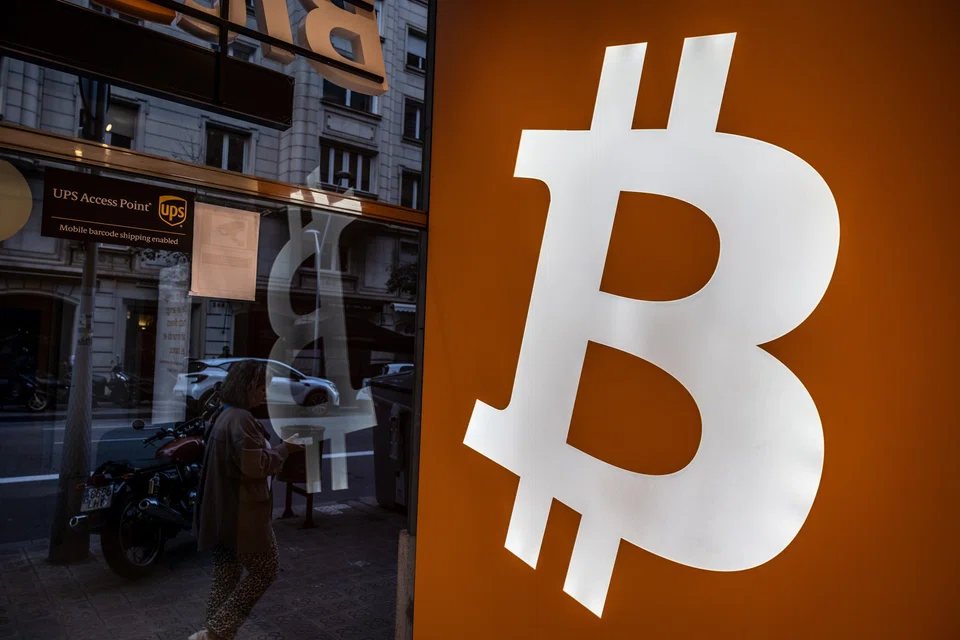 Companies trading in Bitcoin earn from the cryptocurrency's volatility, says retired businessman Jeremy Tan.