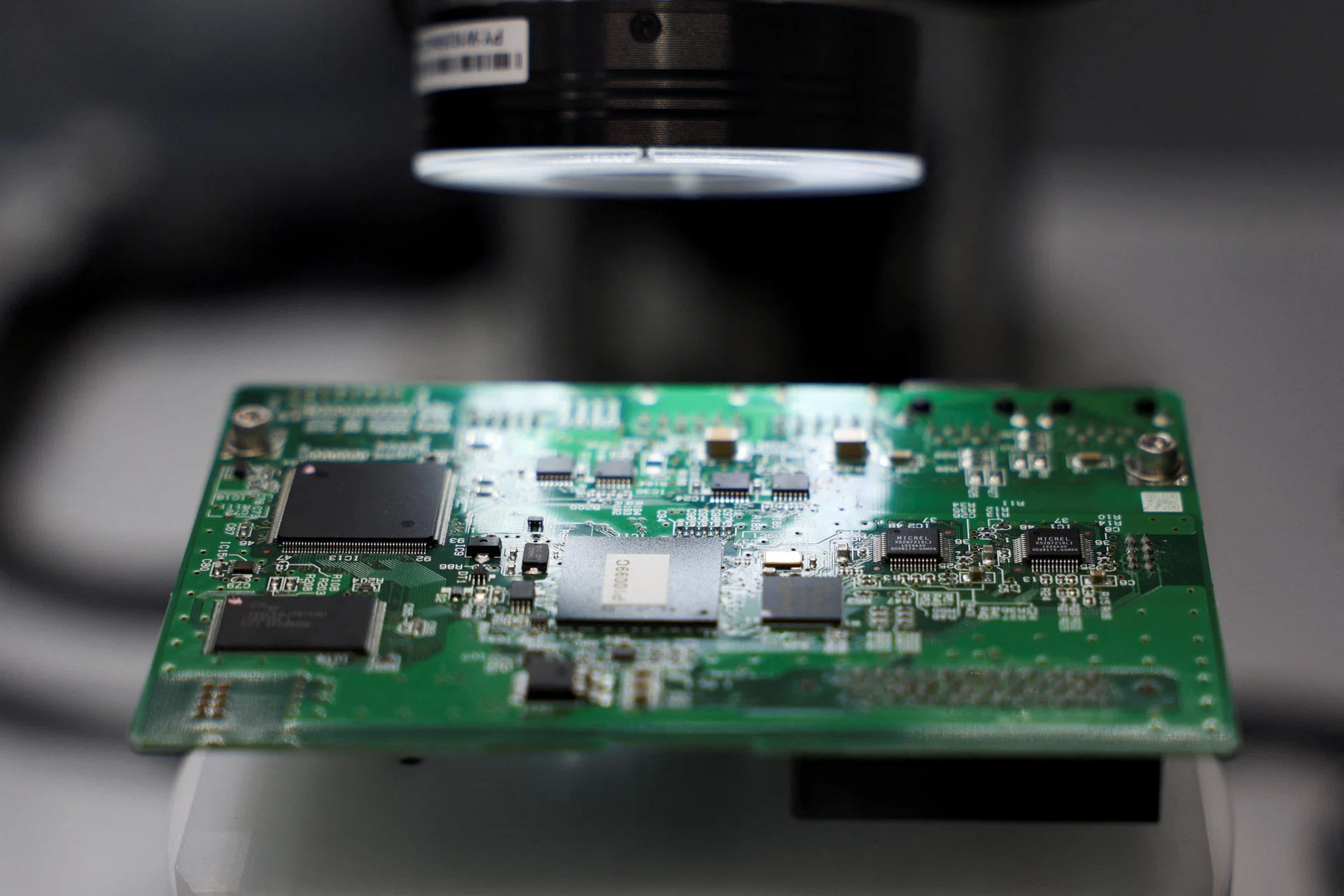Malaysia eyes nearly RM800 billion in electronics exports in 2026